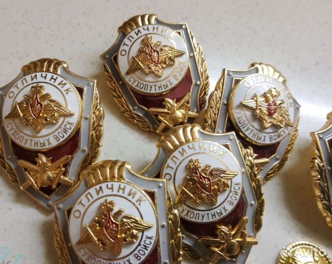 Отличник сухопутных войск знак Латунь Мосштамп