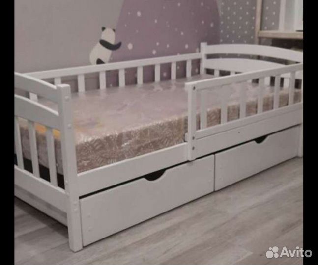 Кровать детская