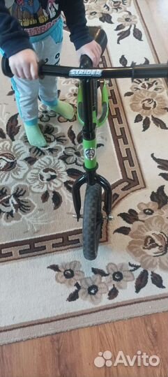 Беловел strider