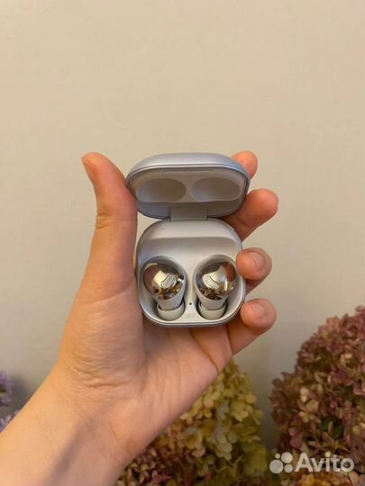 Беспроводные наушники Samsung Galaxy Buds Pro SM-R