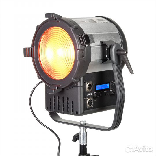 Осветитель студийный GreenBean Fresnel 200 RGB X3