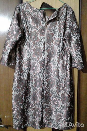 Праздничное женское платье