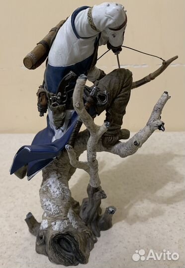 Коллекционная фигурку Assassin Creed