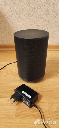 Умная колонка LG xboom AI ThinQ WK7Y