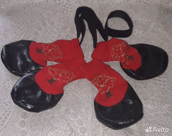 Обувь для крупных собак
