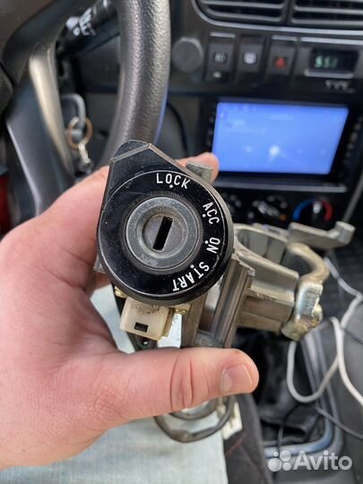 Замок зажигания kia spectra