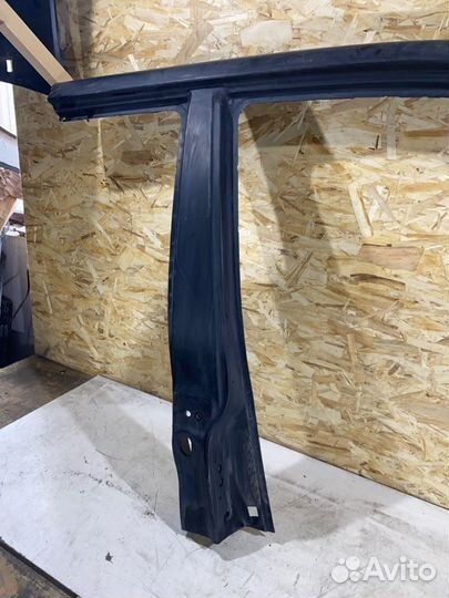 Панель боковая кузова/стойка правая Nissan X-Trail