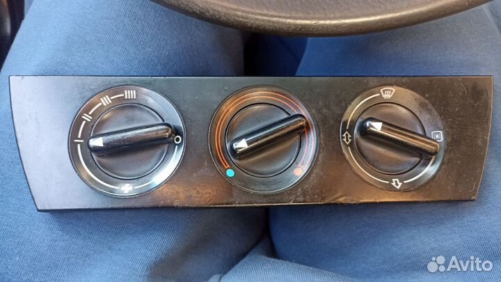 Рамка печки audi 100с4