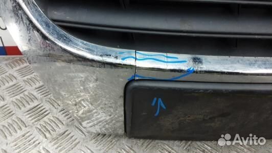 Решетка радиатора volkswagen passat B6 (JDN29G101)