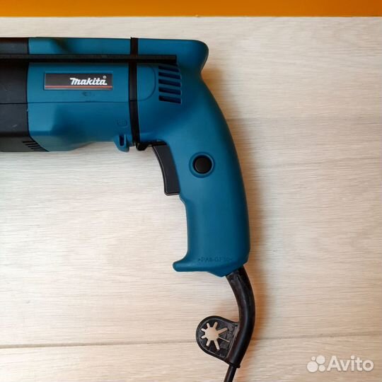 Дрель ударная Makita HP 2030 новая