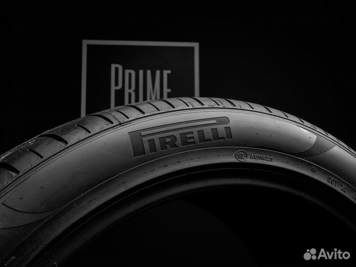 Pirelli P Zero PZ4 285/40 R22 111Y