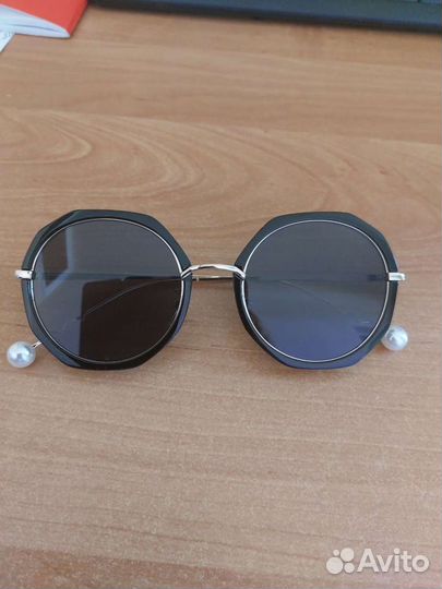 Солнцезащитные очки