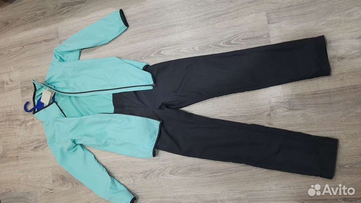 Спортивный костюм женский новый