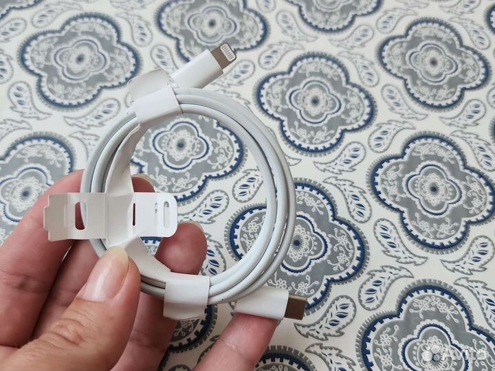 Ориг.кабель для iPod, iPhone, iPad Apple USB-C 1 m