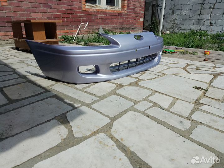 Бампер передний передний Toyota Cynos