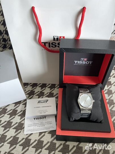 Новые часы Tissot T137 T-Classic PRX