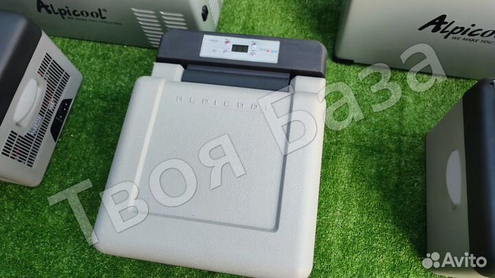Автохолодильник Alpicool C12