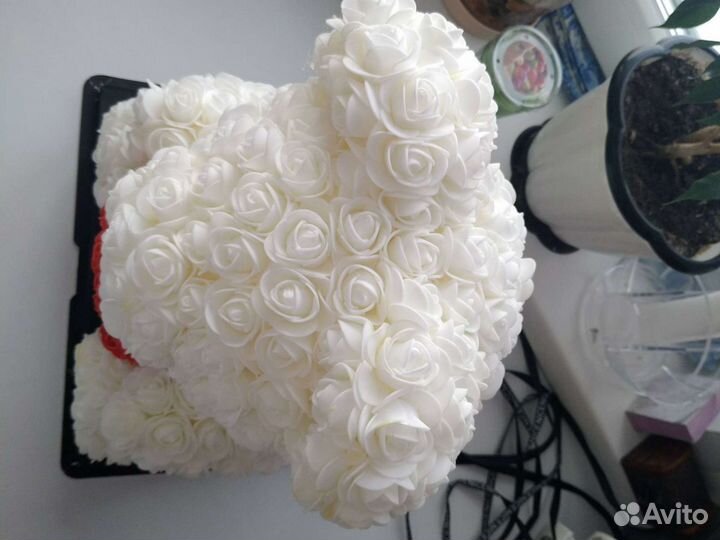 Мишка из роз