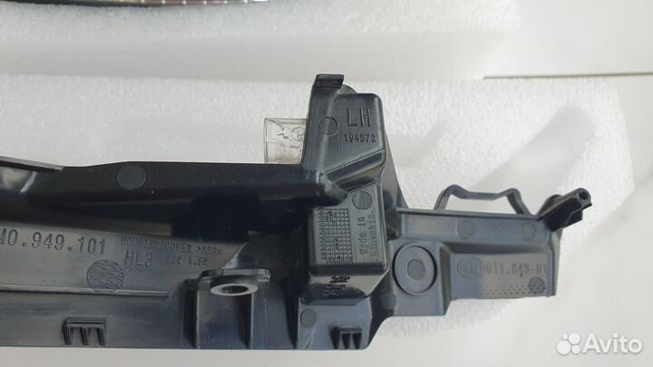 Указатель поворота в зеркало Audi Q7 4M Q5 FY