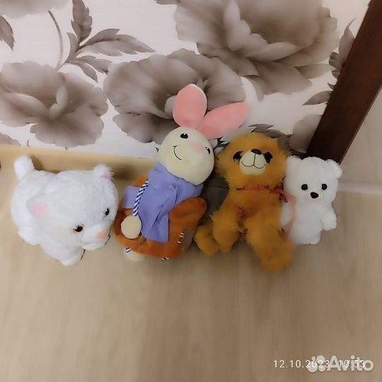 Мягкие игрушки пакетом много