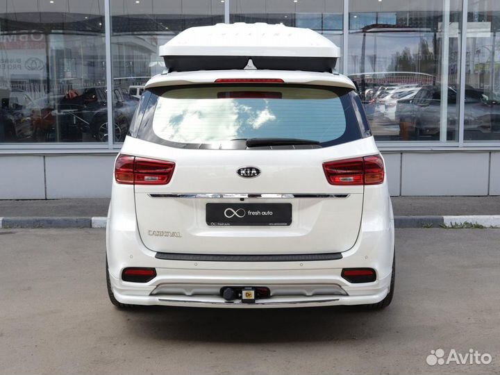 Kia Carnival 2.2 AT, 2019, 65 843 км