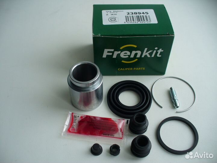 Суппорт задний правый Lancer 9 (новый ремкомплект)