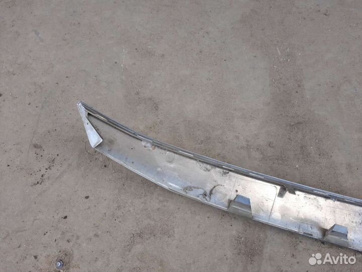 Накладка капота Renault logan