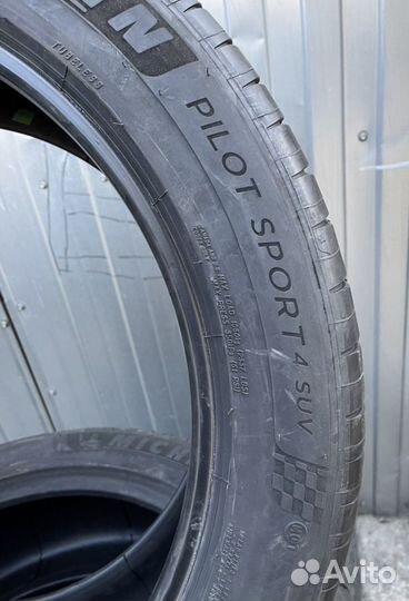 Michelin Pilot Sport 4 SUV 275/45 R21