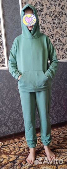 Спортивный костюм