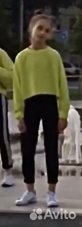 Салатовый свитшот твое