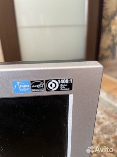 Монитор LG flatron l 1919s