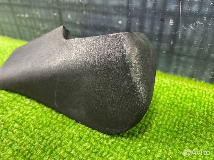 Декоративная накладка левая Volkswagen Passat B5