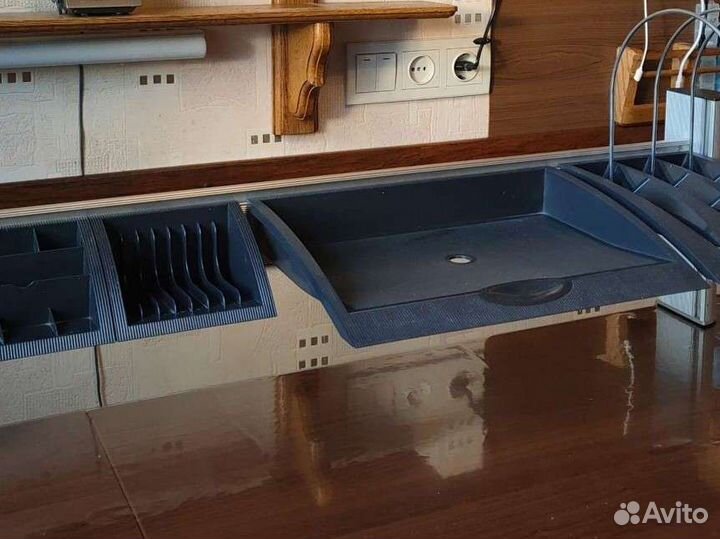 Надставка на стол для канцелярии