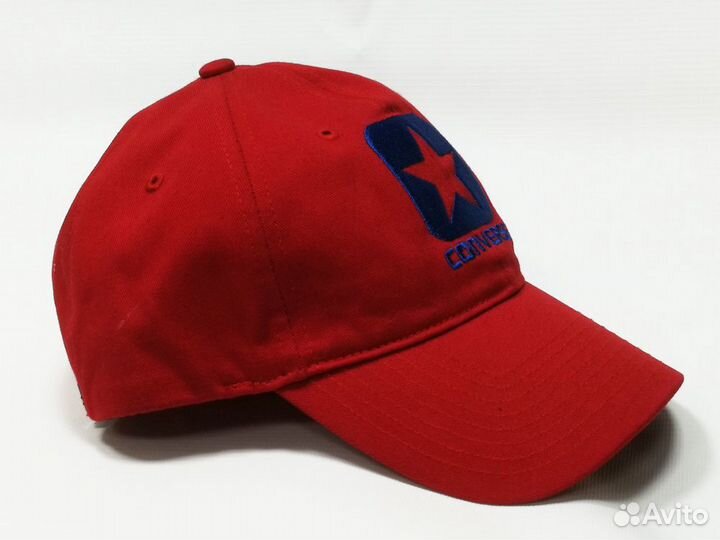 Бейсболка красная 