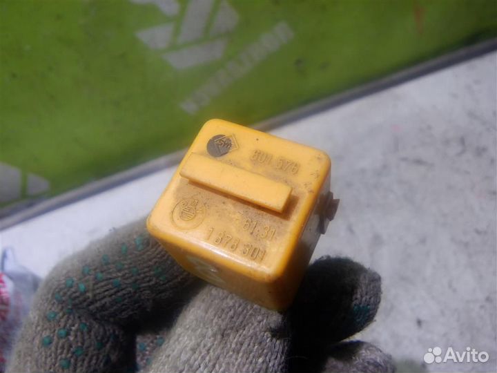 Реле топливного насоса бмв Е39