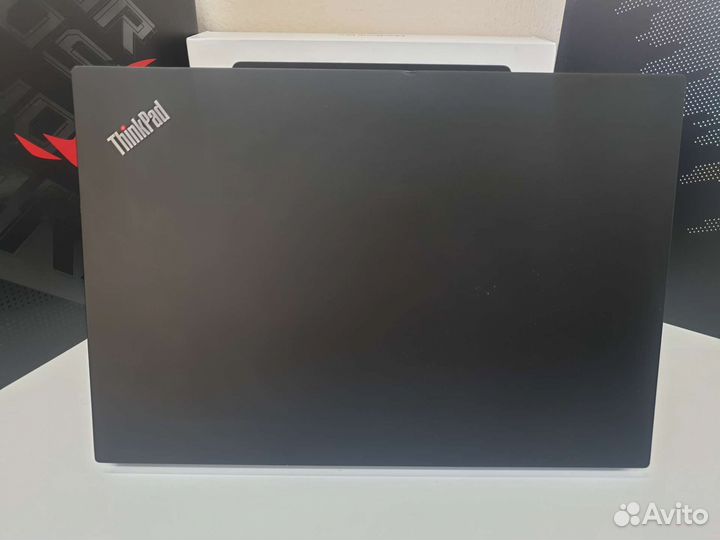 Lenovo thinkpad E580 Full HD Core i5/8gb/256ssd