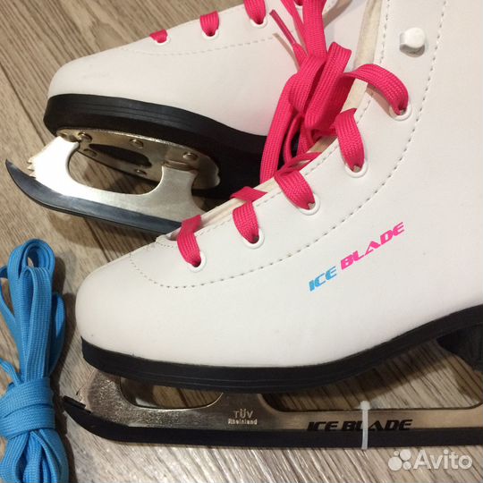 Коньки фигурные. Размер 36, новые