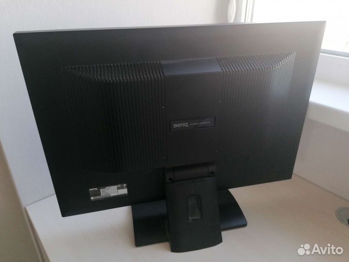 Монитор BenQ, 56 см диагональ