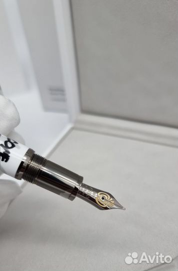 Ручка montblanc