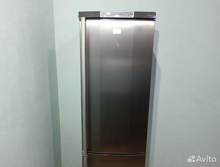 Холодильник Aeg