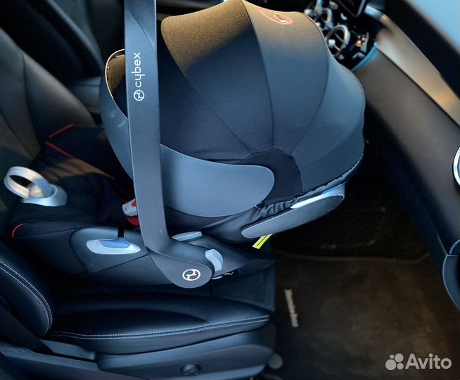 Cybex Cloud Z i-size Ferrari