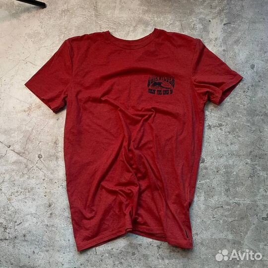 Футболка quiksilver