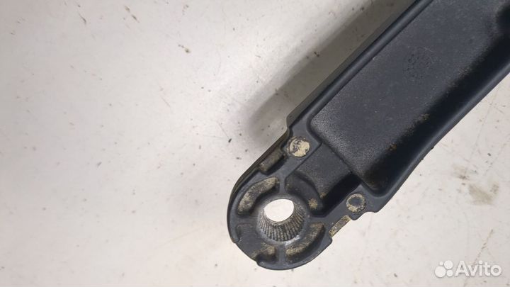 Щеткодержатель правый передний Volvo XC90, 2004