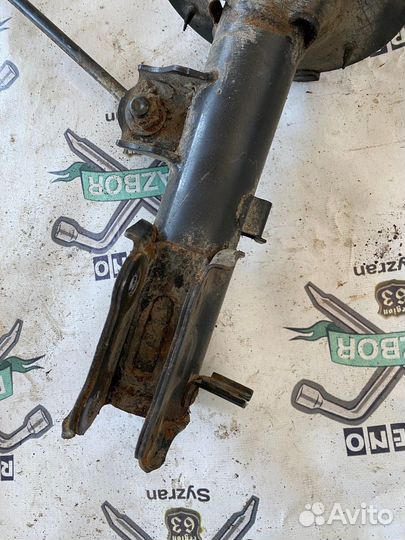 Стойка передняя левая Kia Rio III