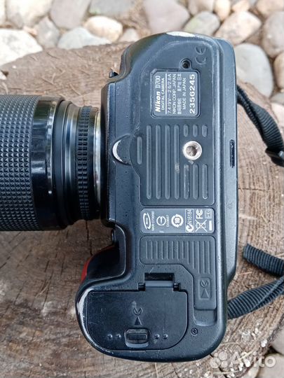 Nikon D700 body