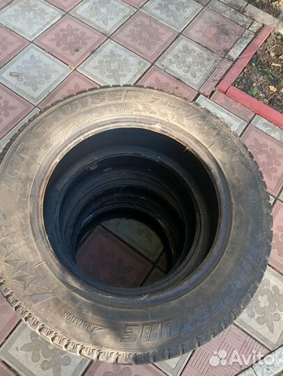 Bridgestone Ice Cruiser 7000 185/65 R15 88T