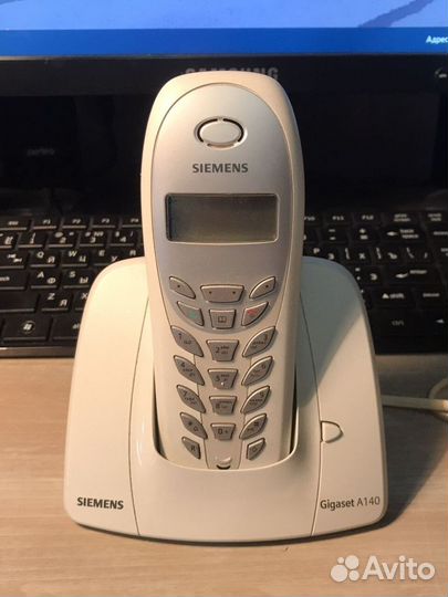 Телефон Siemens новый