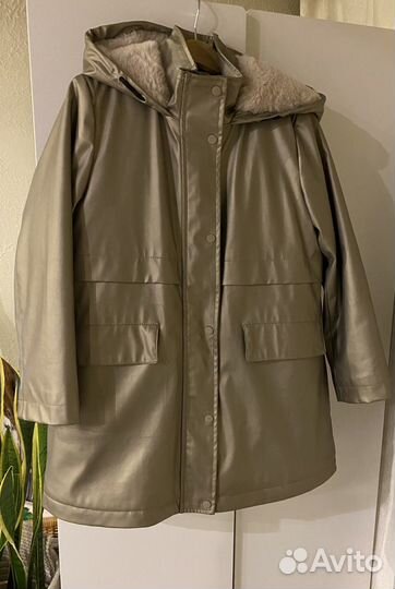 Куртка Zara, р-р 128, для девочки