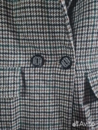 Пиджаки женские 44