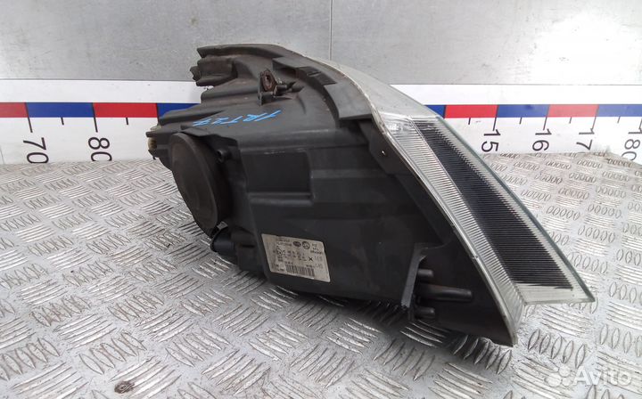 Фара левая Skoda Superb